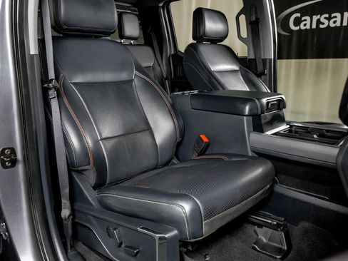 Used 2024 Ford F250 Lariat image 30