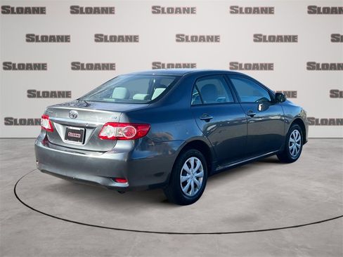 Used 2011 Toyota Corolla LE image 5