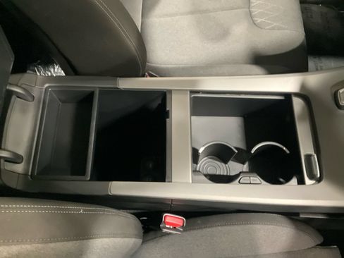 Used 2021 Hyundai Palisade SE AWD/4WD image 19