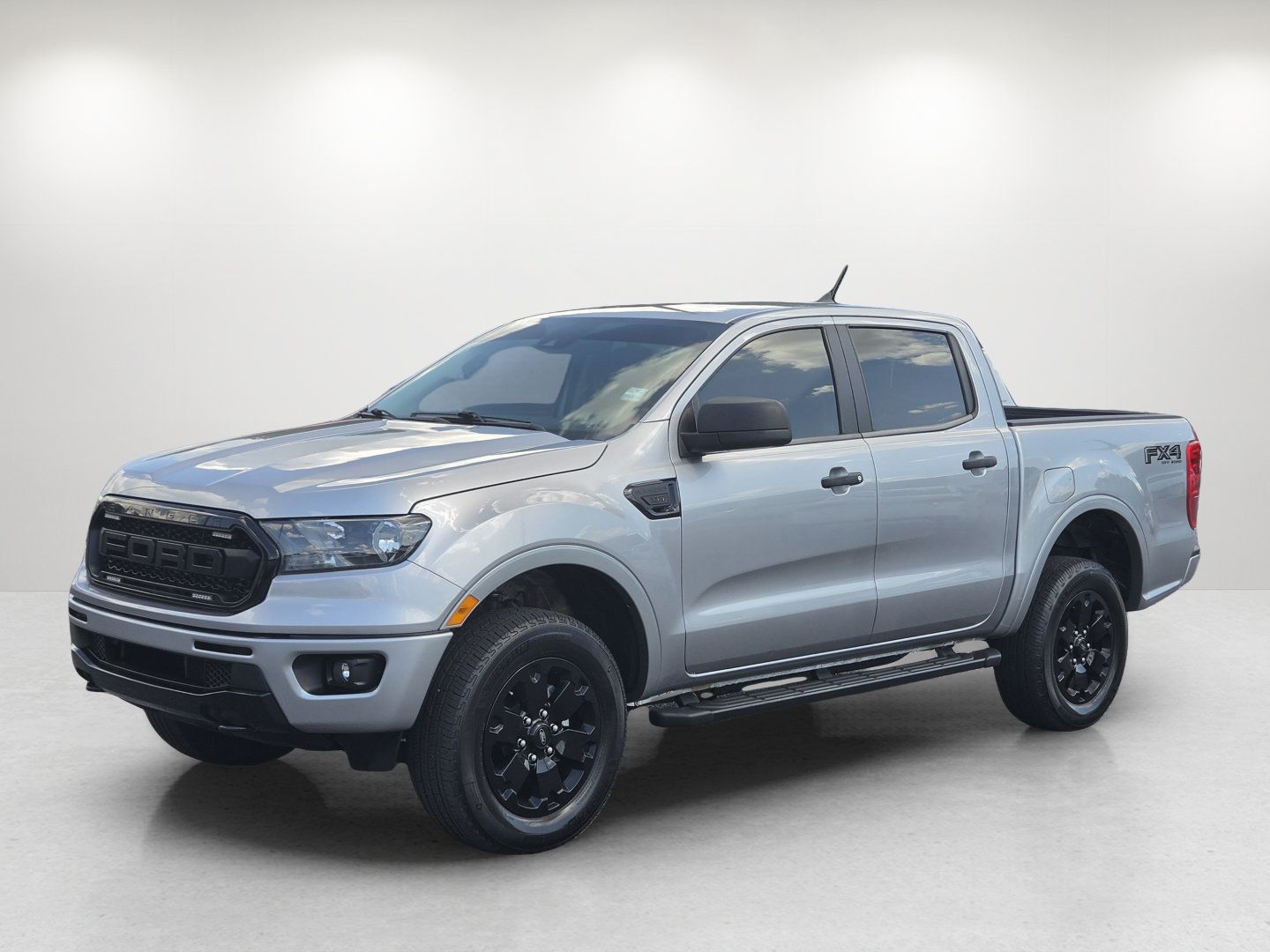 Used 2022 Ford Ranger XLT w/ Equipment Group 301A Mid AWD/4WD image 1