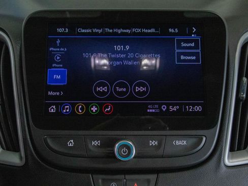 Used 2023 Chevrolet Malibu LT image 8