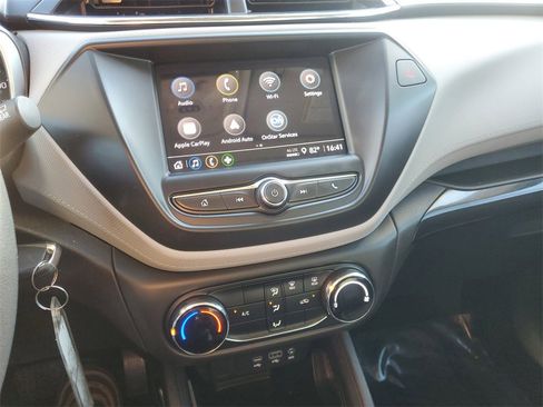 Used 2022 Chevrolet TrailBlazer LS image 24