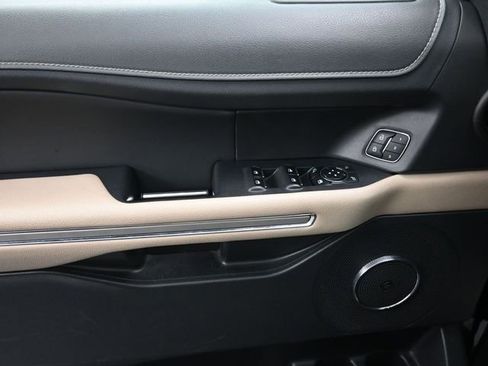 Used 2024 Ford Expedition Max Limited image 27