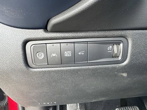 New 2025 Chevrolet Equinox EV LT w/ Convenience Package II image 20