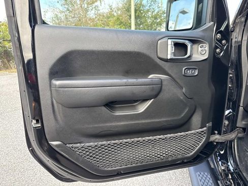 Used 2022 Jeep Gladiator Sport image 26