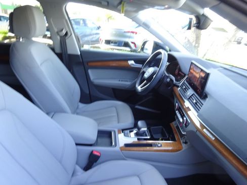 Used 2022 Audi Q5 2.0T Premium Plus AWD/4WD image 15