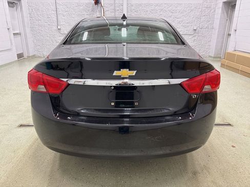 Used 2014 Chevrolet Impala LT w/ Convenience Package image 5
