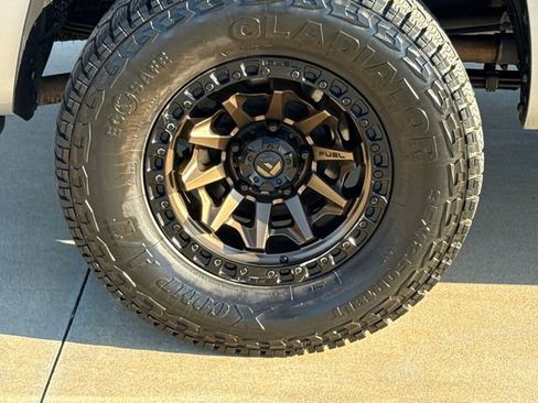 Used 2020 Toyota Tundra SR5 w/ TRD Off-Road Plus Package image 9