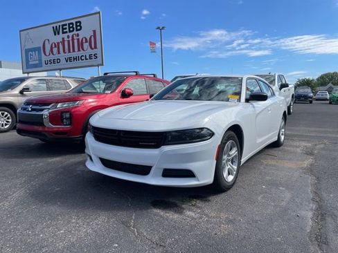Used 2023 Dodge Charger SXT image 1
