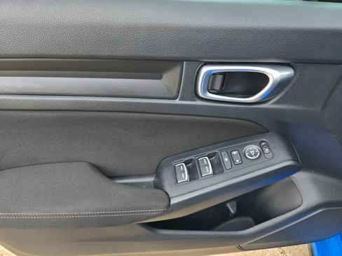 Used 2024 Honda Civic Sport image 29