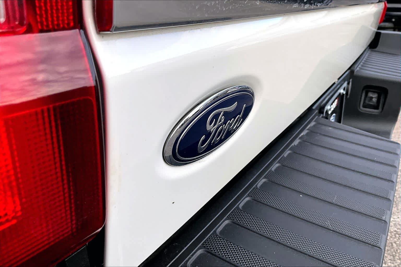 Used 2024 Ford F250 King Ranch w/ Chrome Package AWD/4WD image 34