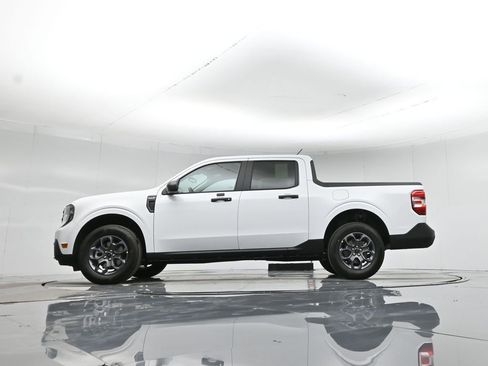 New 2026 Ford Maverick XLT image 7
