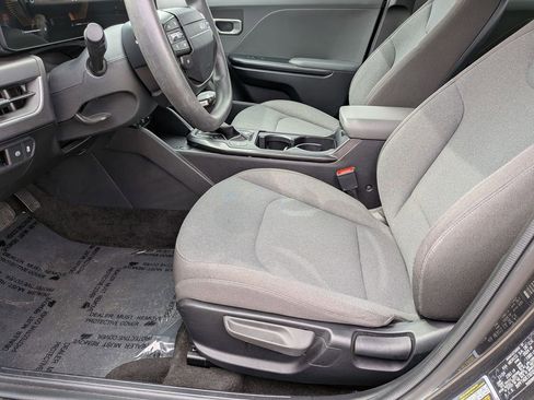 Used 2025 Kia K4 FWD image 20