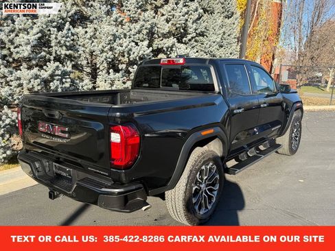 Used 2023 GMC Canyon Denali image 8