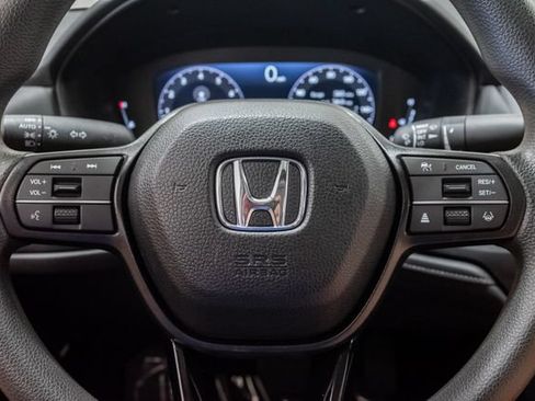 Used 2025 Honda Accord SE image 11