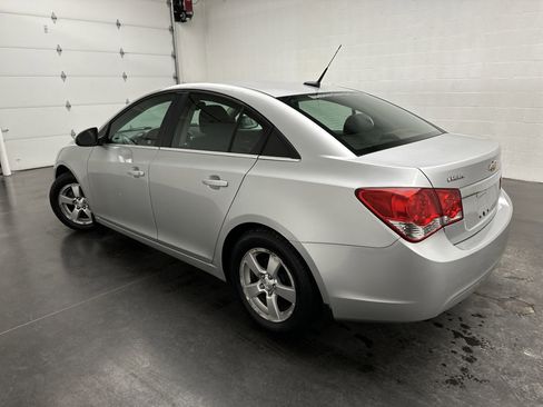 Used 2013 Chevrolet Cruze LT image 6