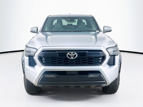 Used 2024 Toyota Tacoma TRD Off-Road AWD/4WD image 2
