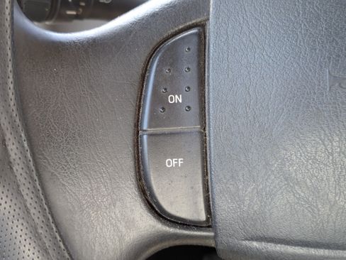 Used 2004 Ford F350 4x4 Crew Cab DRW Super Duty image 23