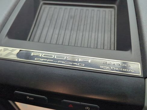 Used 2019 Ford F150 Lariat w/ Equipment Group 502A Luxury AWD/4WD image 43