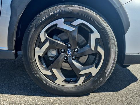 Certified 2022 Subaru Crosstrek 2.5i Limited w/ Moonroof Package 2 image 9