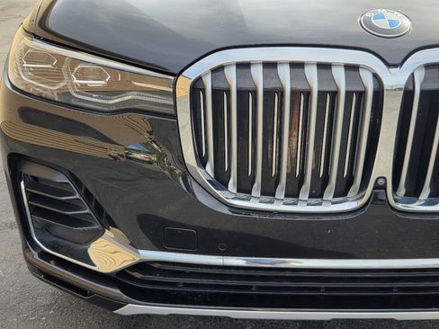 Used 2021 BMW X7 xDrive40i w/ Executive Package 2 image 43