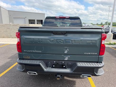 Used 2026 Chevrolet Silverado 1500 Custom Trail Boss AWD/4WD image 3