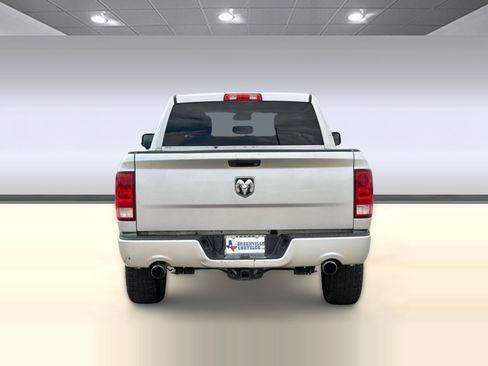 Used 2017 RAM 1500 Express w/ Express Value Package image 10