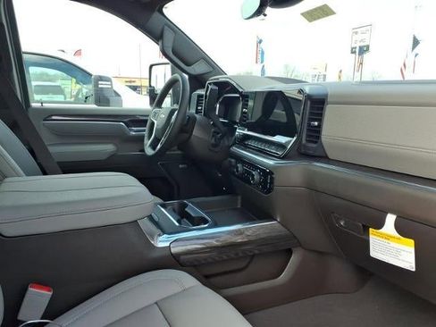 New 2026 Chevrolet Silverado 3500 LTZ w/ LTZ Convenience Package image 20