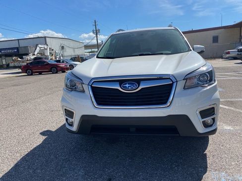 Used 2019 Subaru Forester Limited w/ Popular Package #3 image 8