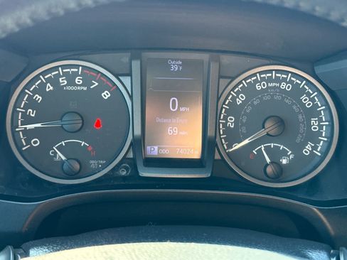 Used 2020 Toyota Tacoma TRD Pro image 15