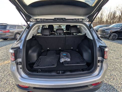 Used 2018 Jeep Compass Trailhawk image 13