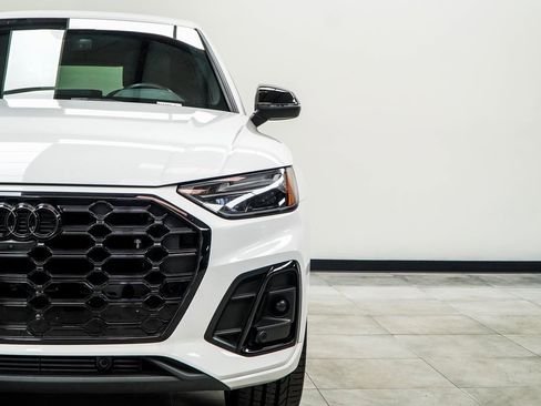 Used 2023 Audi SQ5 Premium Plus w/ Premium Plus Package image 4