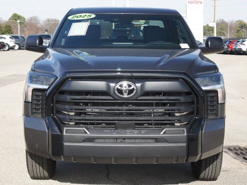 Certified 2025 Toyota Tundra SR image 22