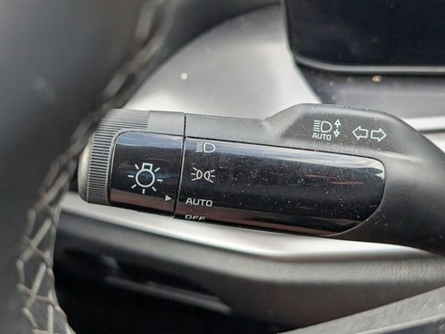 Used 2024 Kia Sorento S w/ Panoramic Sunroof Package image 27