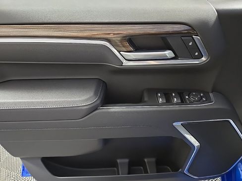 New 2025 Chevrolet Silverado 1500 RST image 12