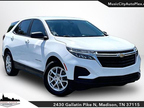 Used 2024 Chevrolet Equinox LS FWD image 1