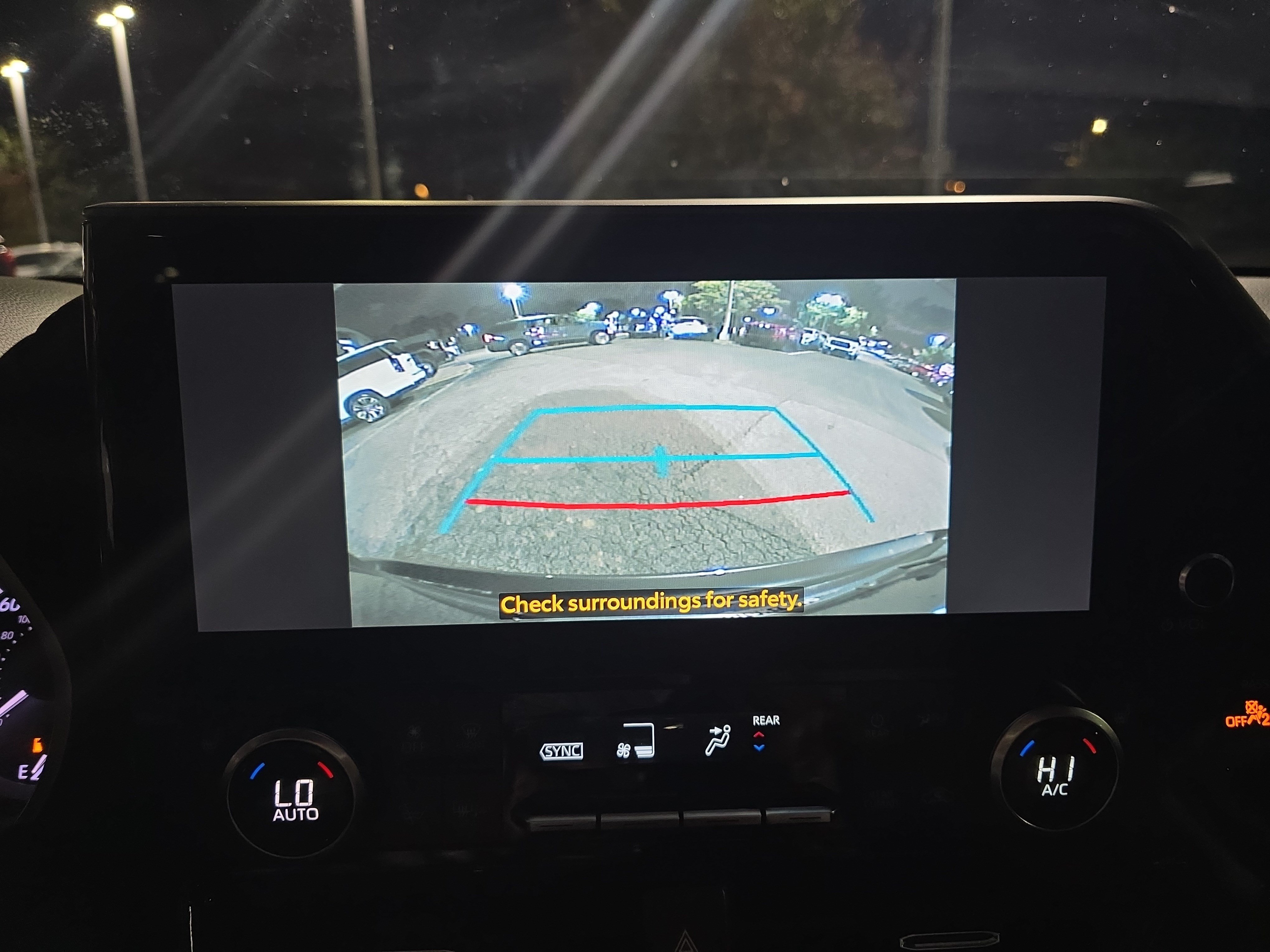 Used 2023 Toyota Highlander XLE FWD image 24
