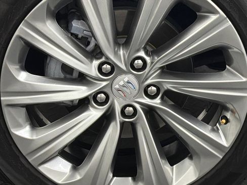 Used 2025 Buick Envista Avenir image 5