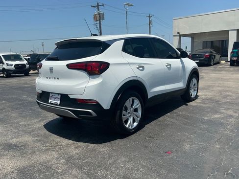 Used 2025 Buick Encore GX Preferred w/ Comfort Package FWD image 6