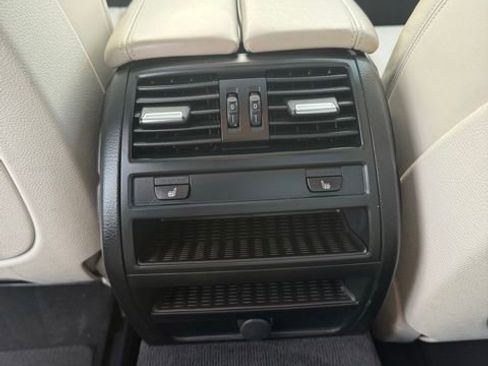 Used 2015 BMW 535i xDrive Sedan AWD/4WD image 38