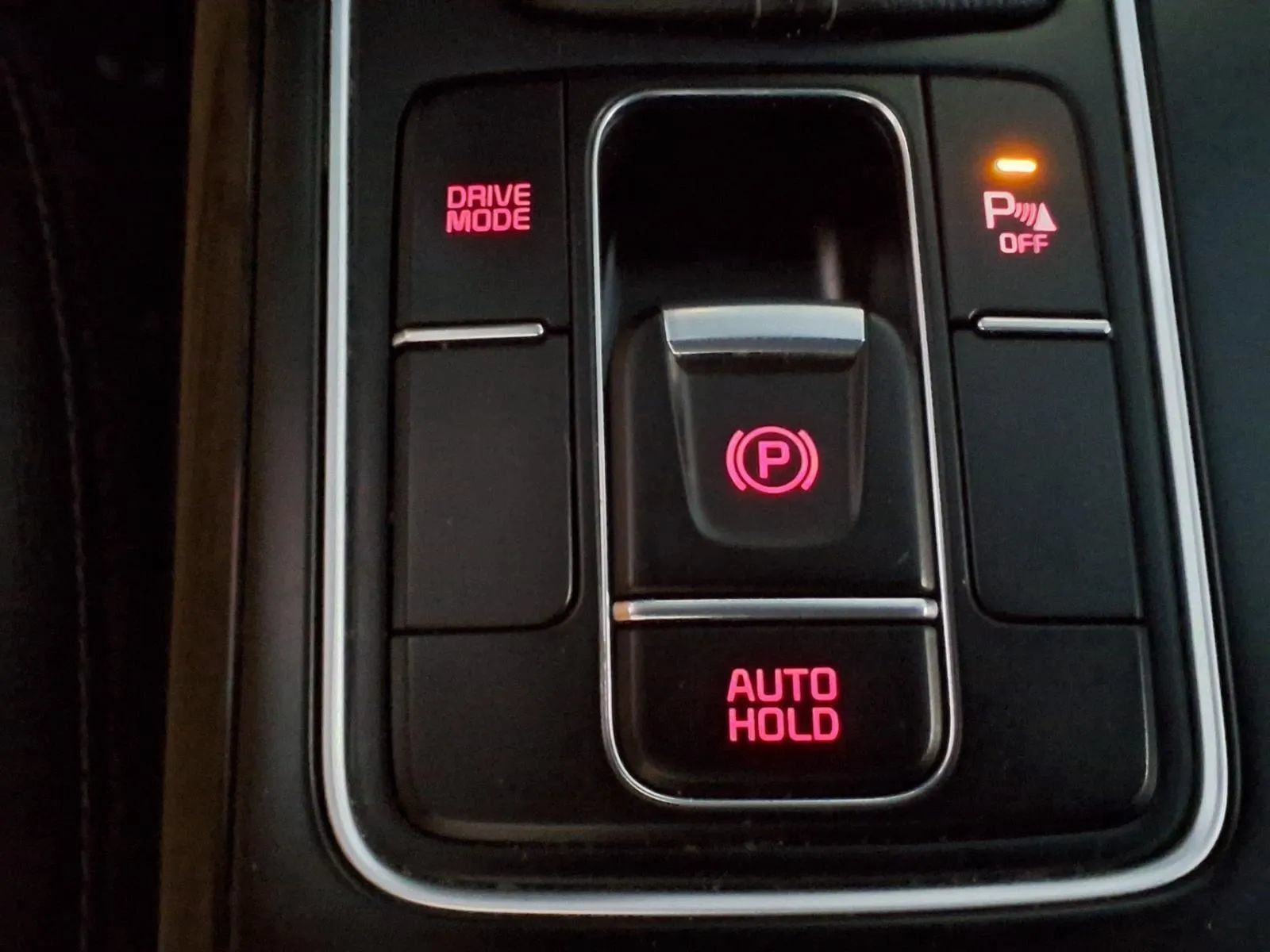 Used 2020 Kia Sorento EX FWD image 24