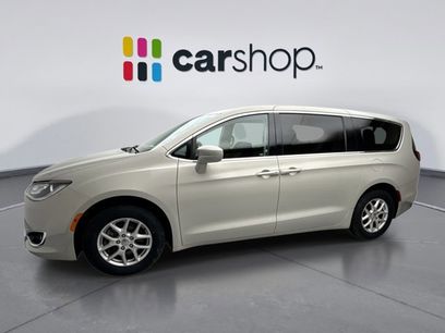 Used 2020 Chrysler Pacifica Touring