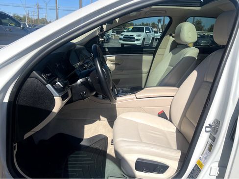Used 2014 BMW 528i xDrive Sedan image 9