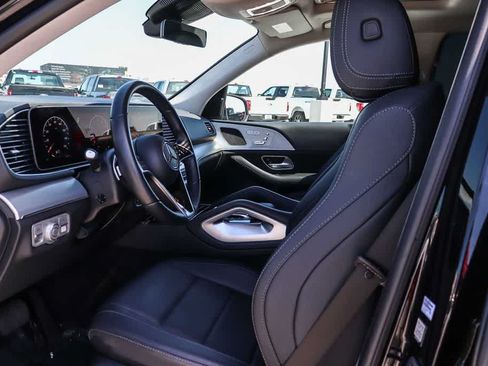Used 2025 Mercedes-Benz GLE 350 4MATIC image 17