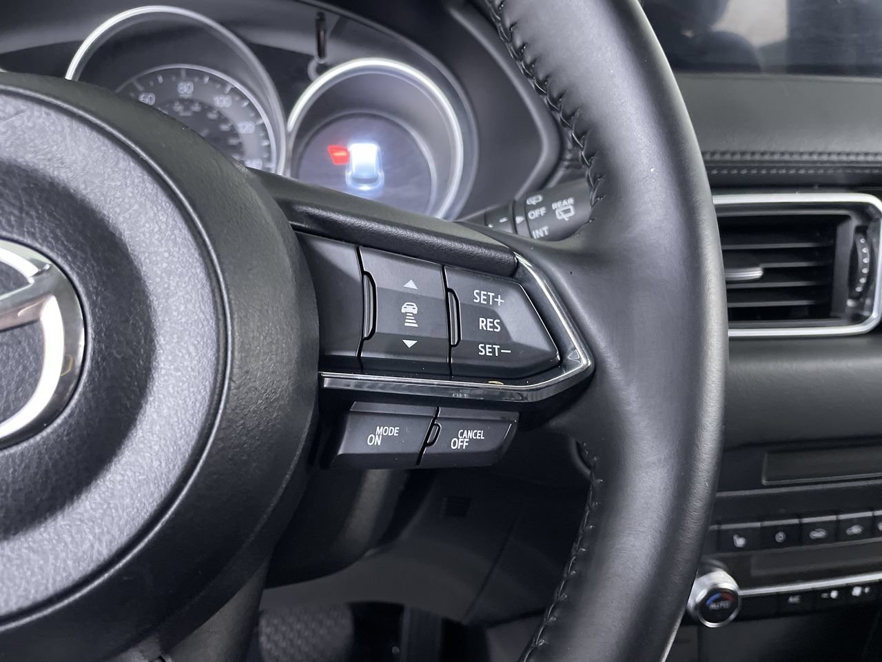 Used 2019 MAZDA CX-5 Touring AWD/4WD image 28