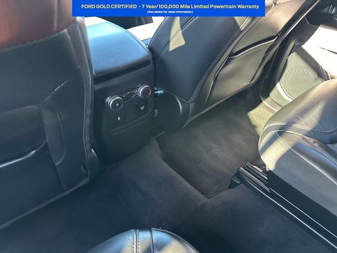 Certified 2022 Ford Explorer Platinum w/ Technology Package image 26