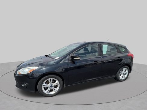 Used 2013 Ford Focus SE FWD image 4