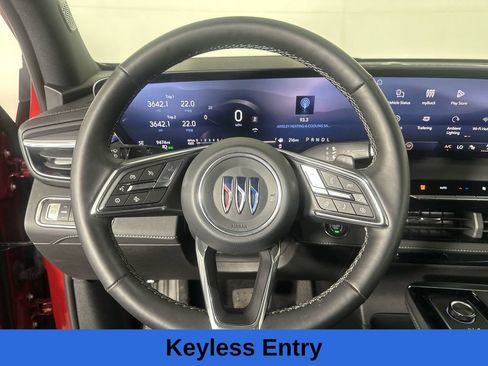 Used 2026 Buick Enclave Preferred FWD image 13