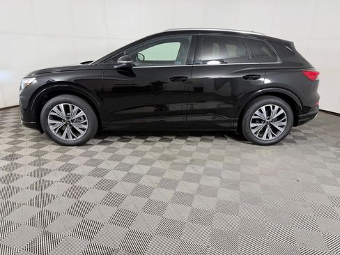 Used 2023 Audi Q4 e-tron Premium w/ Premium Plus RWD image 2