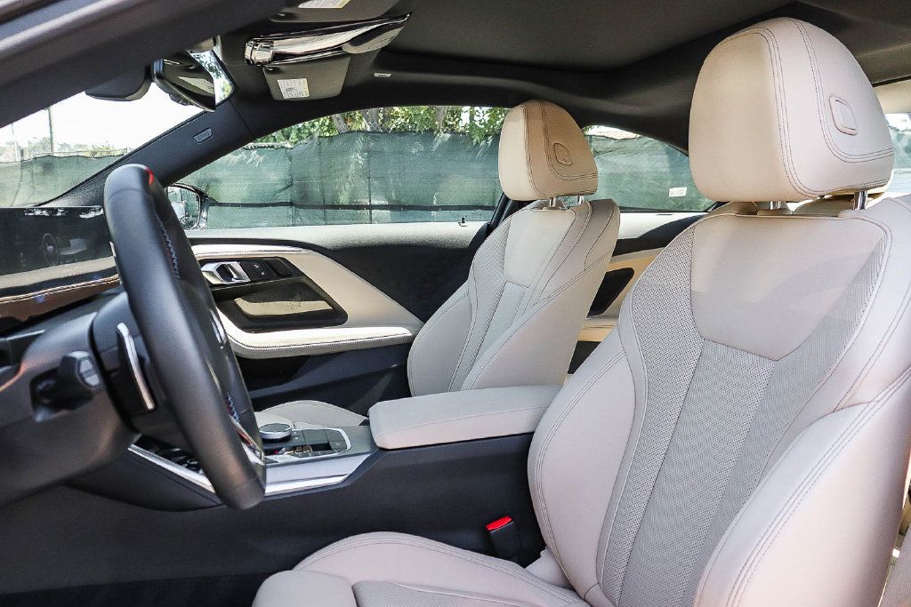 Used 2025 BMW M240i Coupe RWD image 15